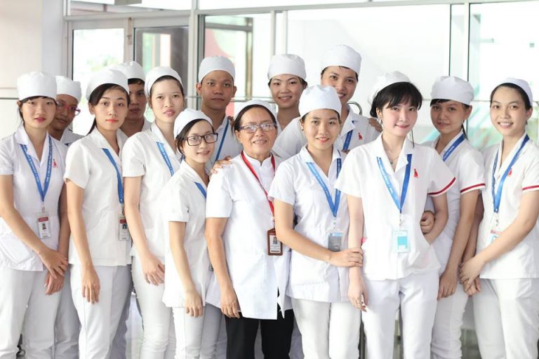 Liên thông Cao đẳng Điều dưỡng TPHCM 2018 học trong bao lâu?