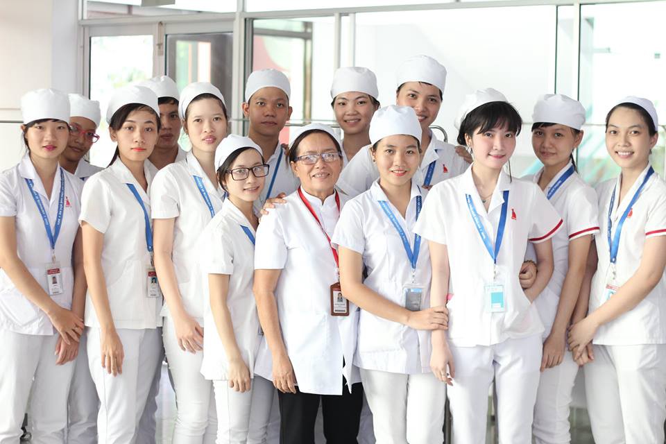 Liên thông Cao đẳng Điều dưỡng TPHCM 2018 học trong bao lâu?